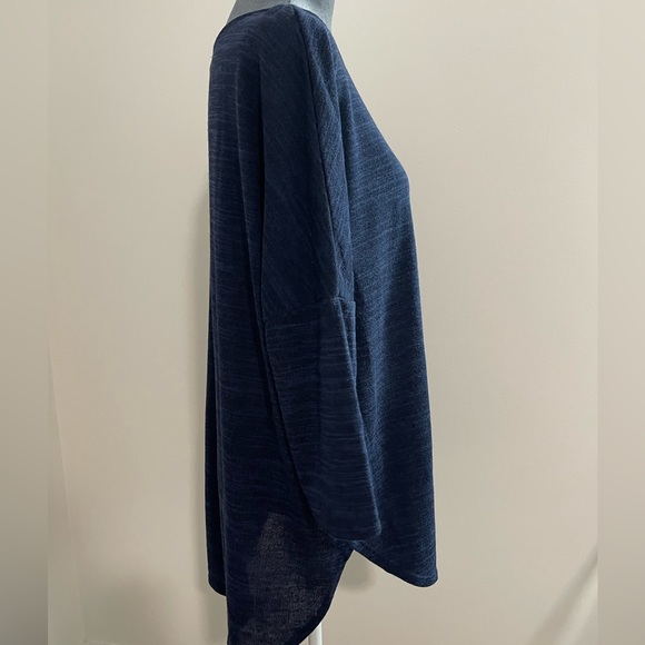 Navy Sweater Tunic Top - Sz L - Picture 2 of 8